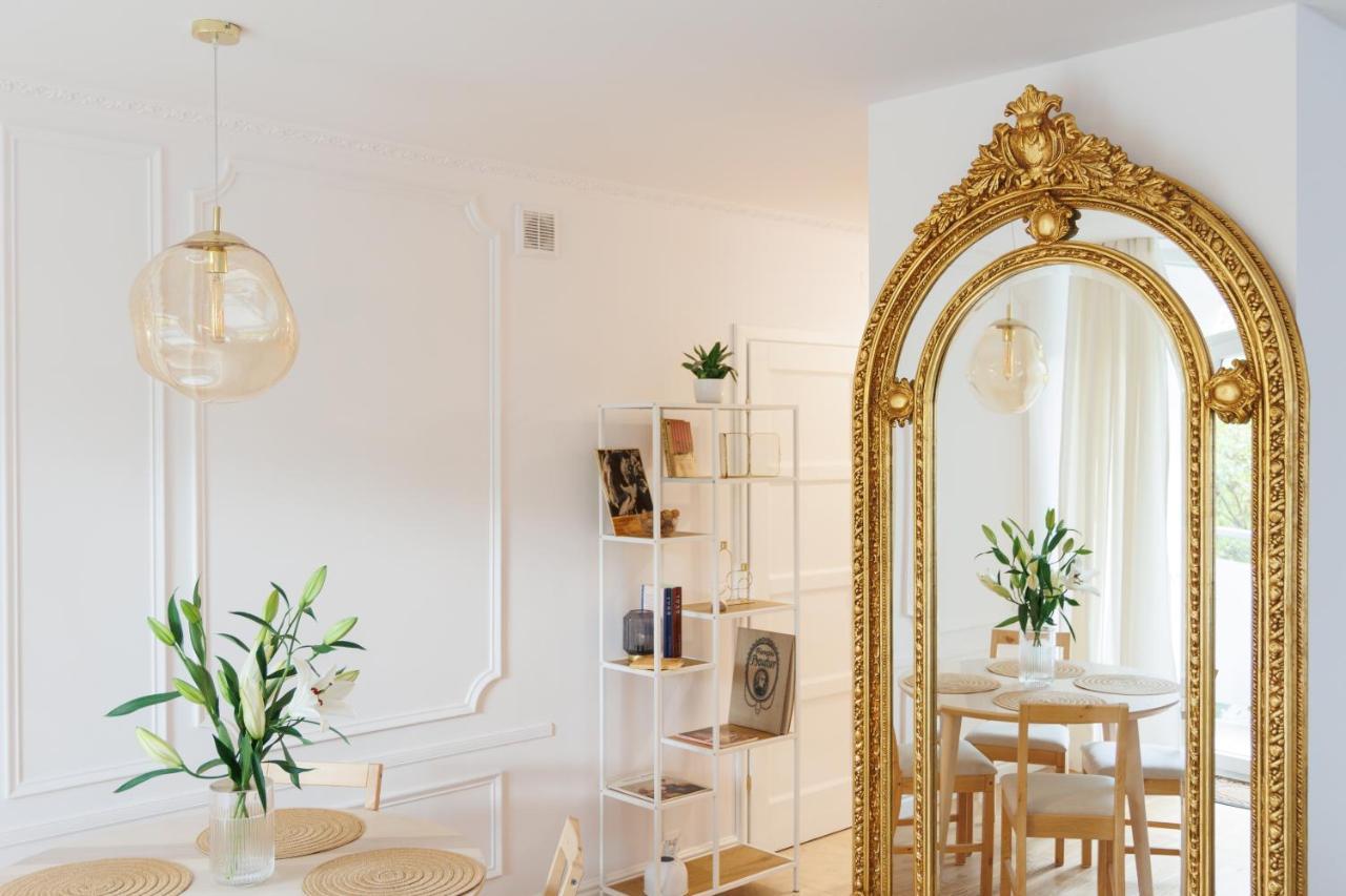 Maison Bruehl - Apartamenty Przy Ogrodzie Saskim Warsawa Bagian luar foto